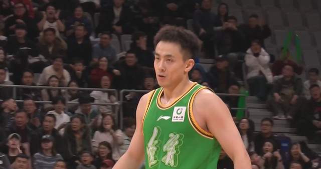 图赫尔被怒喷！英格兰自毁长城！曼联天才被他给毁了'>
                                        </a>
                                      </li> </ul>
            </div>
        </div>

        <div class=